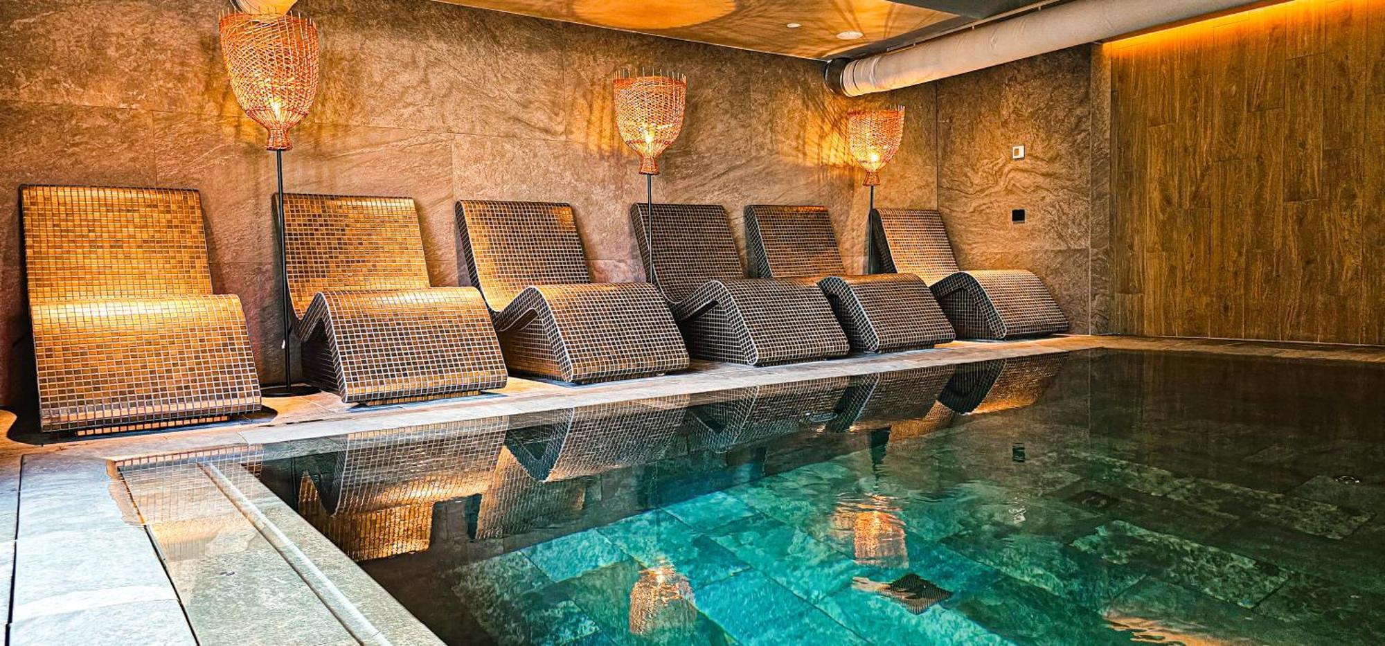 Hotel Bucura Călimăneşti Extérieur photo