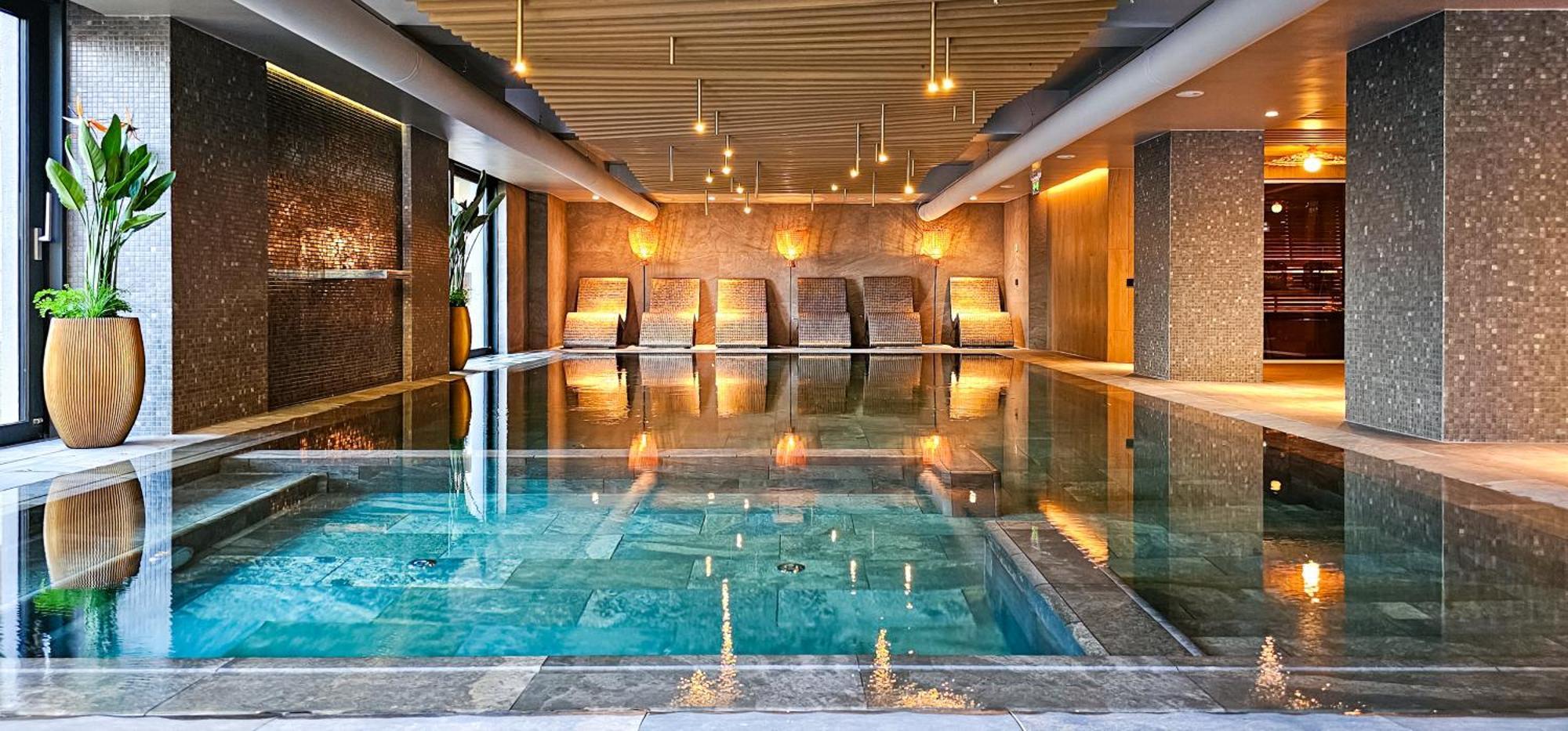 Hotel Bucura Călimăneşti Extérieur photo
