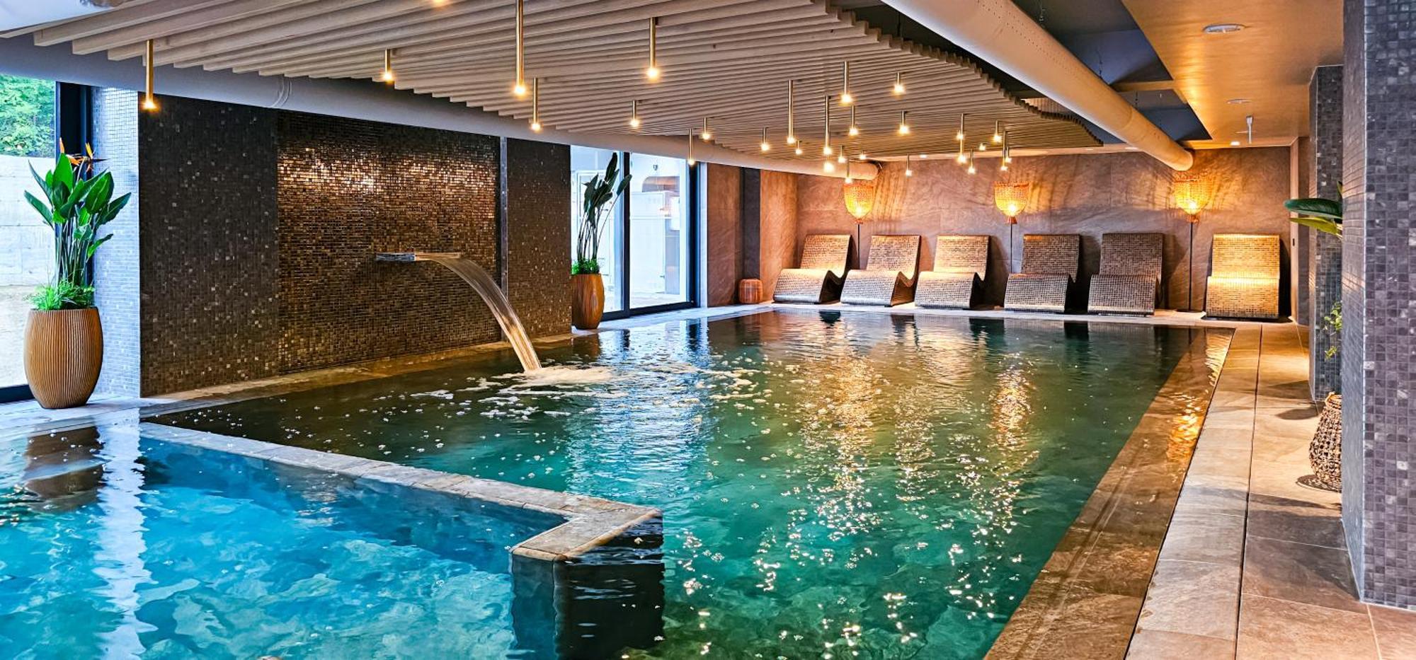 Hotel Bucura Călimăneşti Extérieur photo