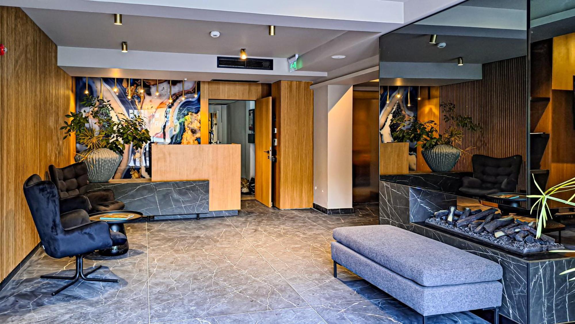 Hotel Bucura Călimăneşti Extérieur photo